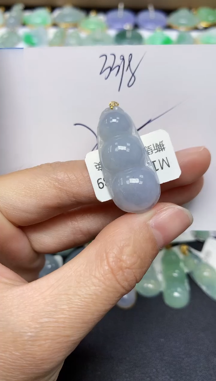 翡翠18K金镶嵌颈饰 天然翡翠A货