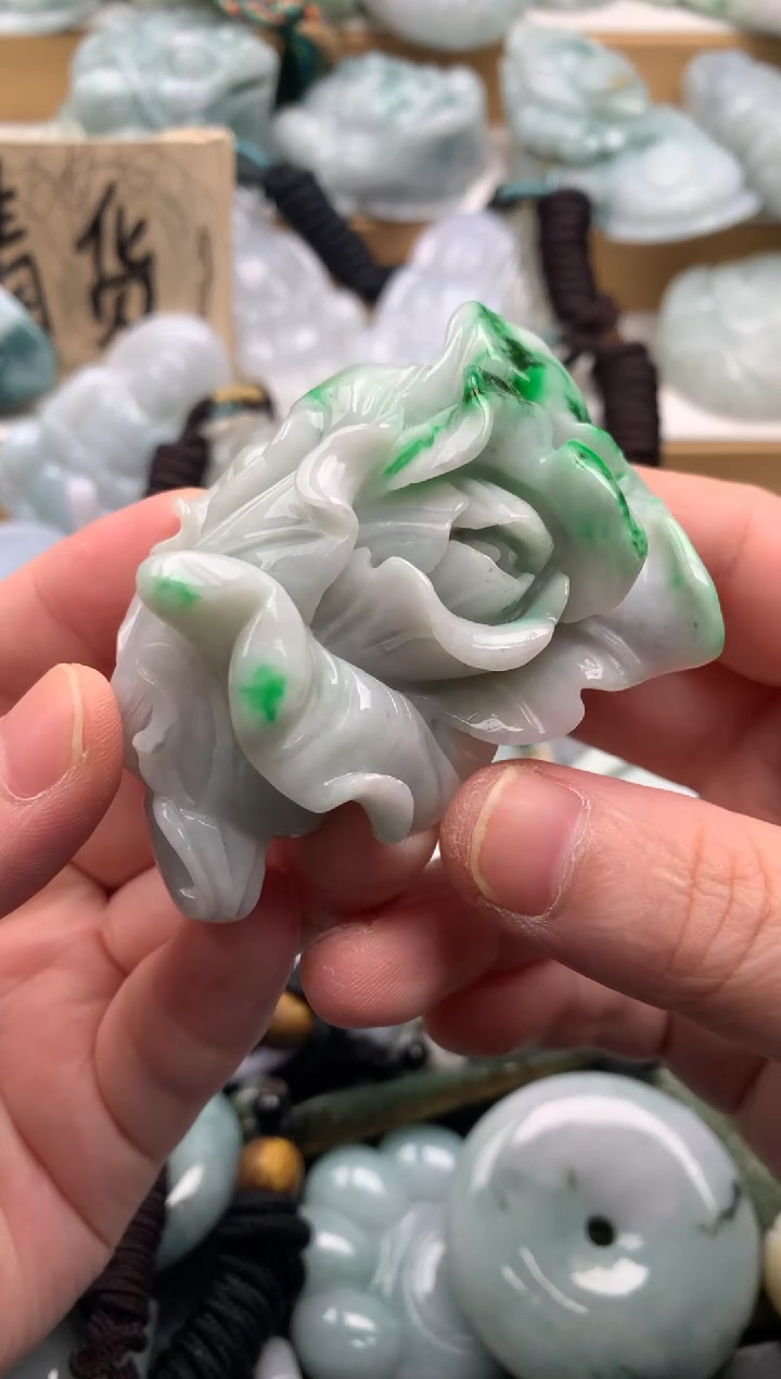 吊坠(不含链)未镶嵌翡翠1