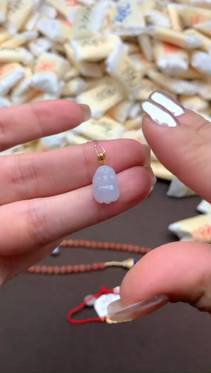 【闪购商品】翡翠挂件18K金镶嵌一