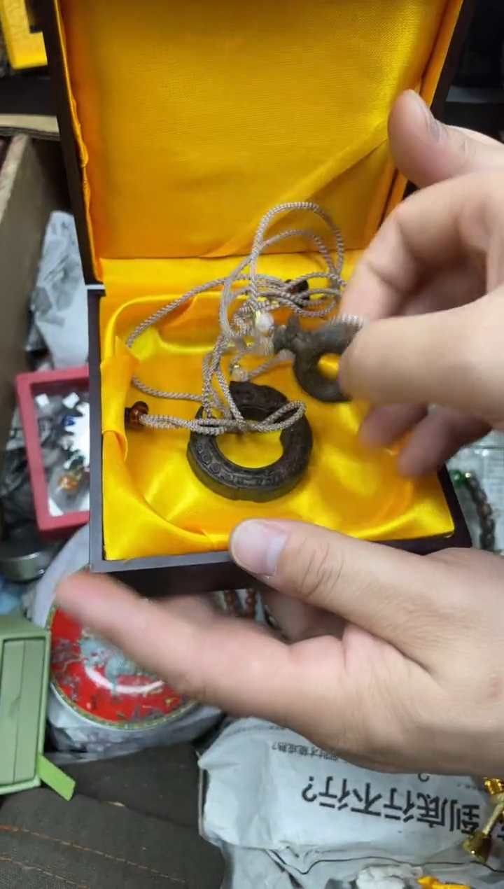 【闪购商品】大叶紫檀（黑酸枝木类） 