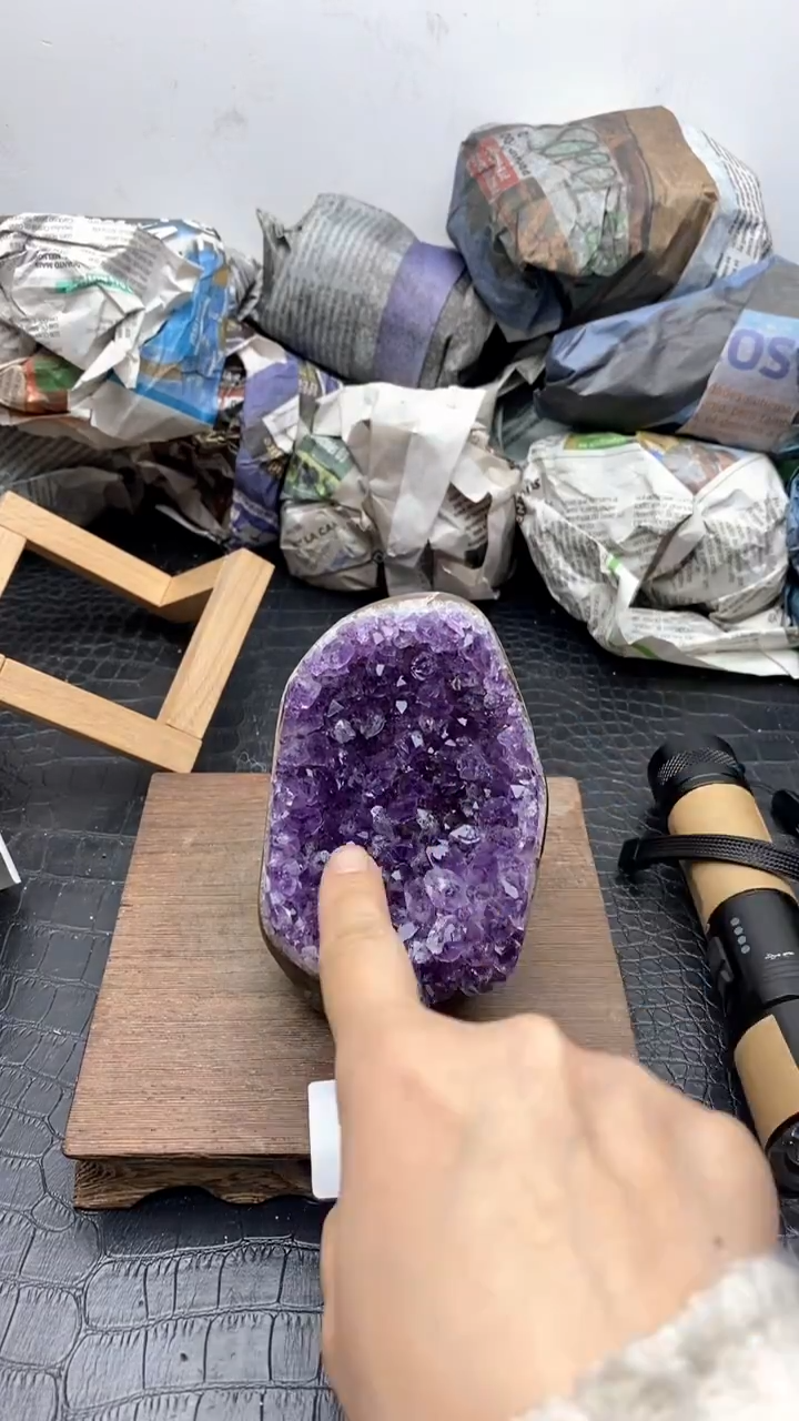 【闪购商品】紫晶1未镶嵌756号摆件