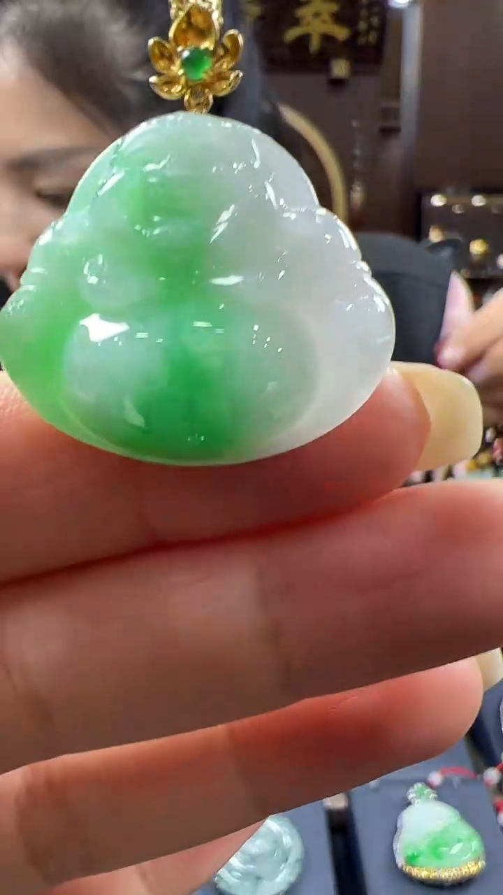 【闪购商品】翡翠挂件18K金镶嵌佛公不含链