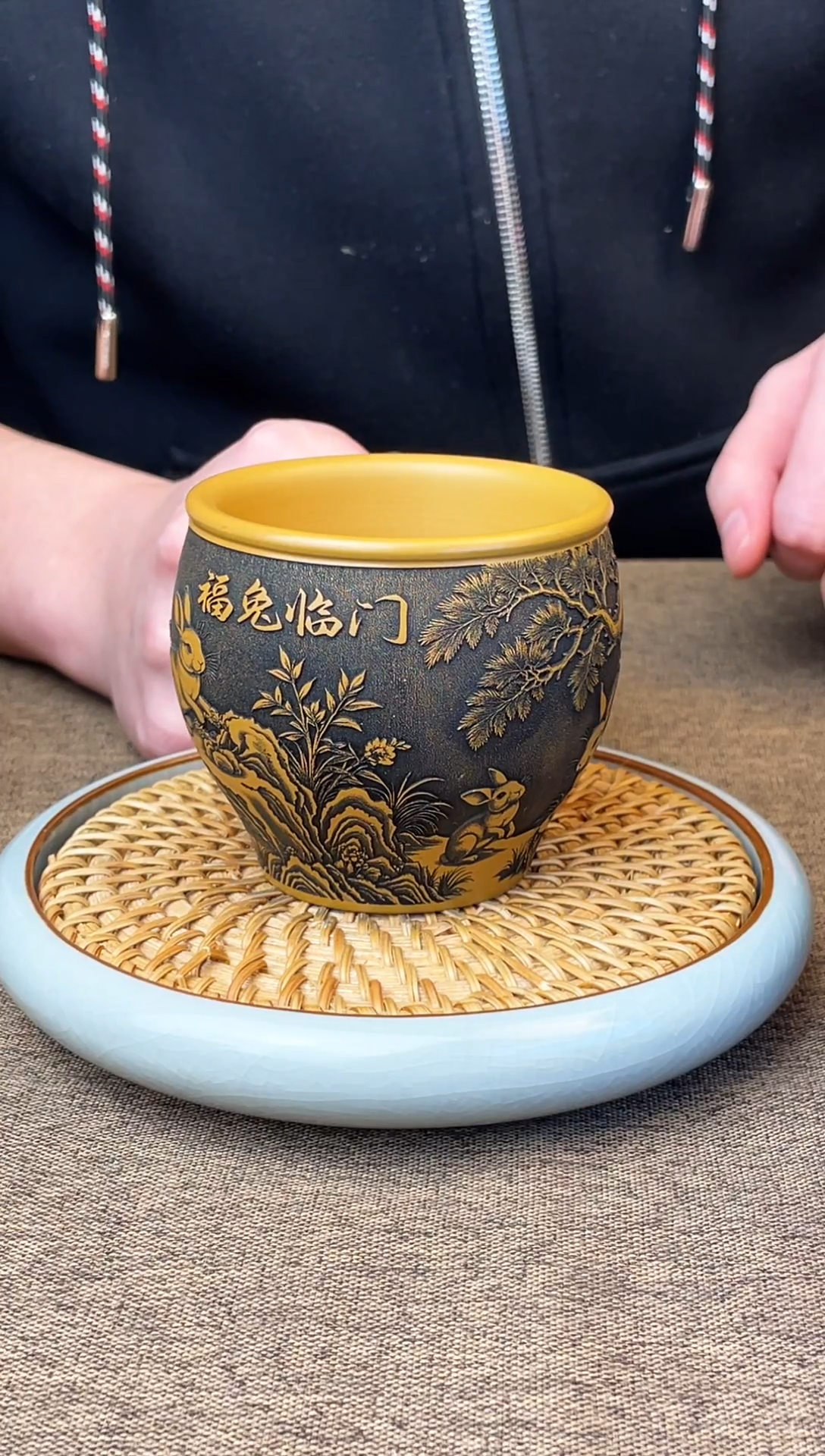 微瑕 福兔临门 黄金朱泥 主人杯