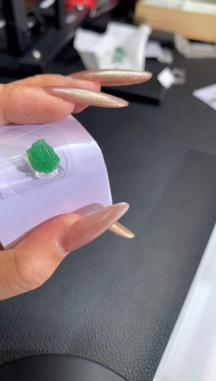 【闪购商品】定制翡翠未镶嵌翡翠