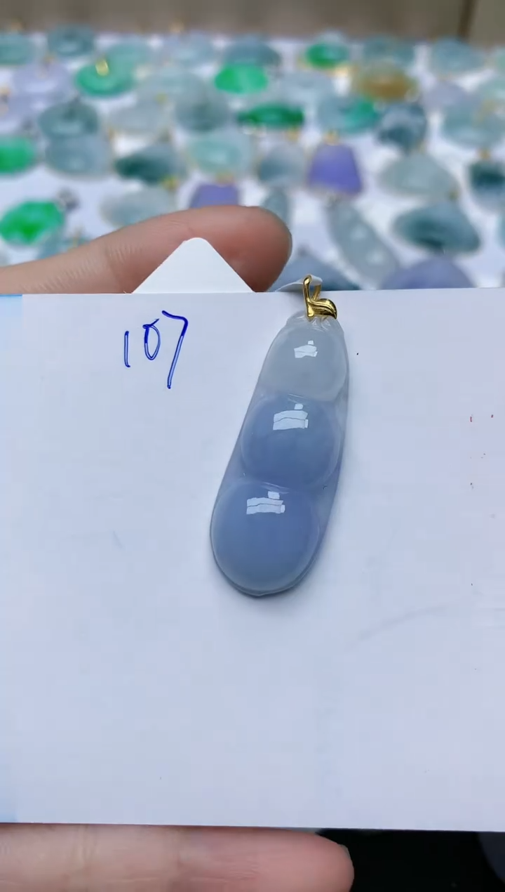 【闪购商品】翡翠颈饰18K金镶嵌天然翡翠A货    