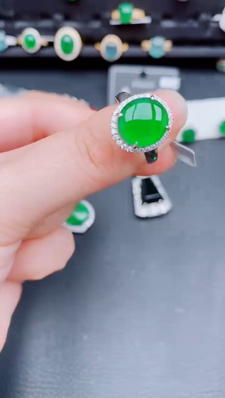 【闪购商品】翡翠戒指银S925镶嵌天然a货翡翠305