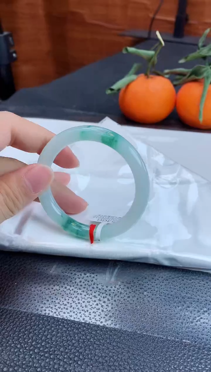【闪购商品】翡翠手镯未镶嵌缅甸天然翡翠A货手镯