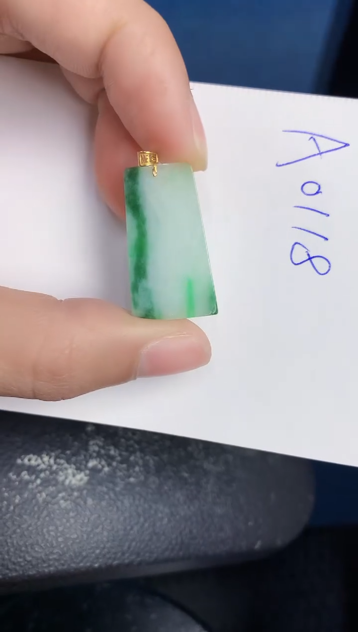 【闪购商品】翡翠颈饰18K金镶嵌00000000000