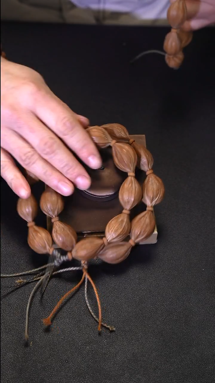 手串/手链橄榄核.......2.2四花鸡血红