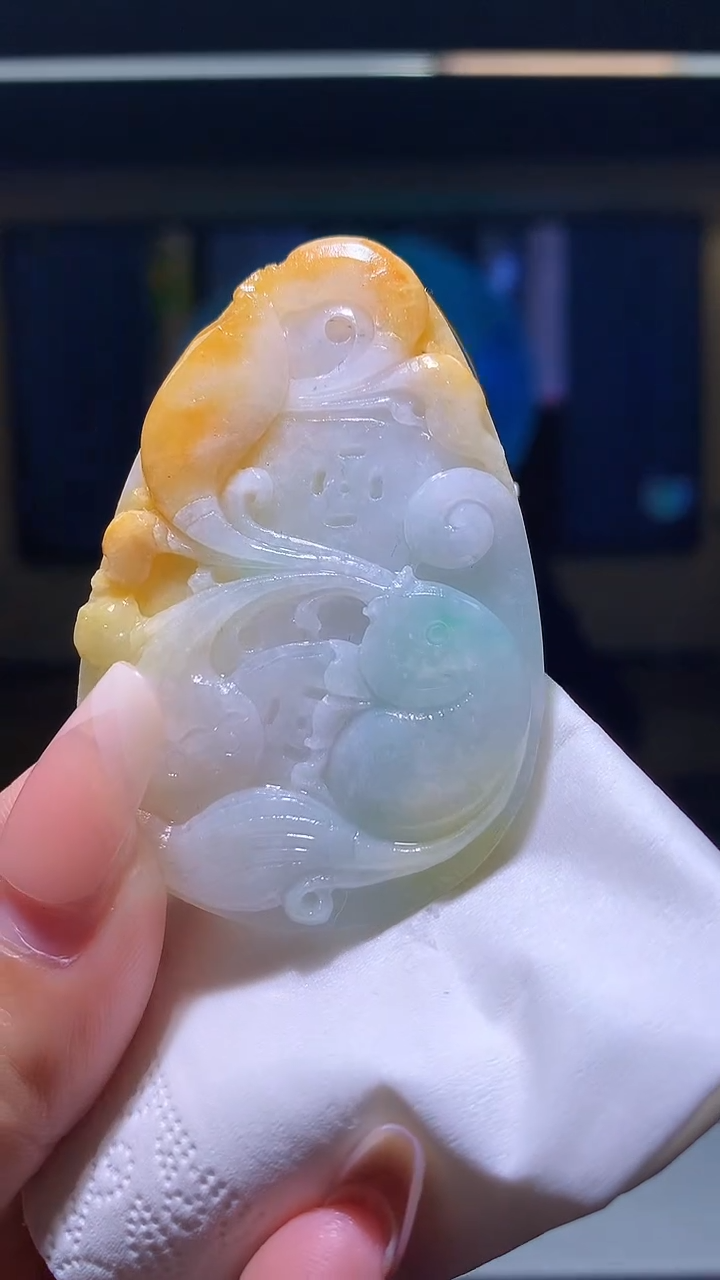 【闪购商品】定制翡翠未镶嵌1084xx-毛货挂件14