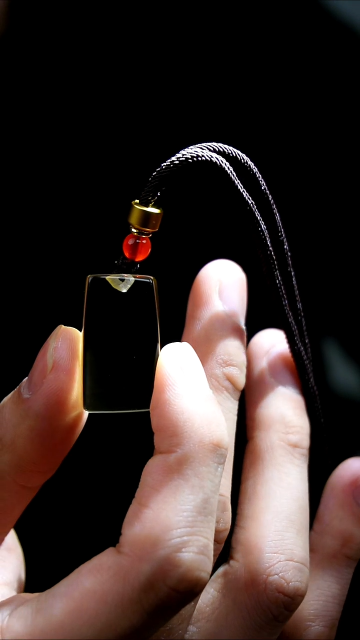 吊坠(赠链)未镶嵌水晶水晶