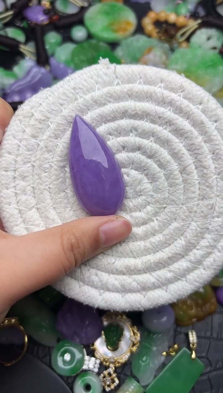 颈饰未镶嵌翡翠缅甸翡翠吊坠