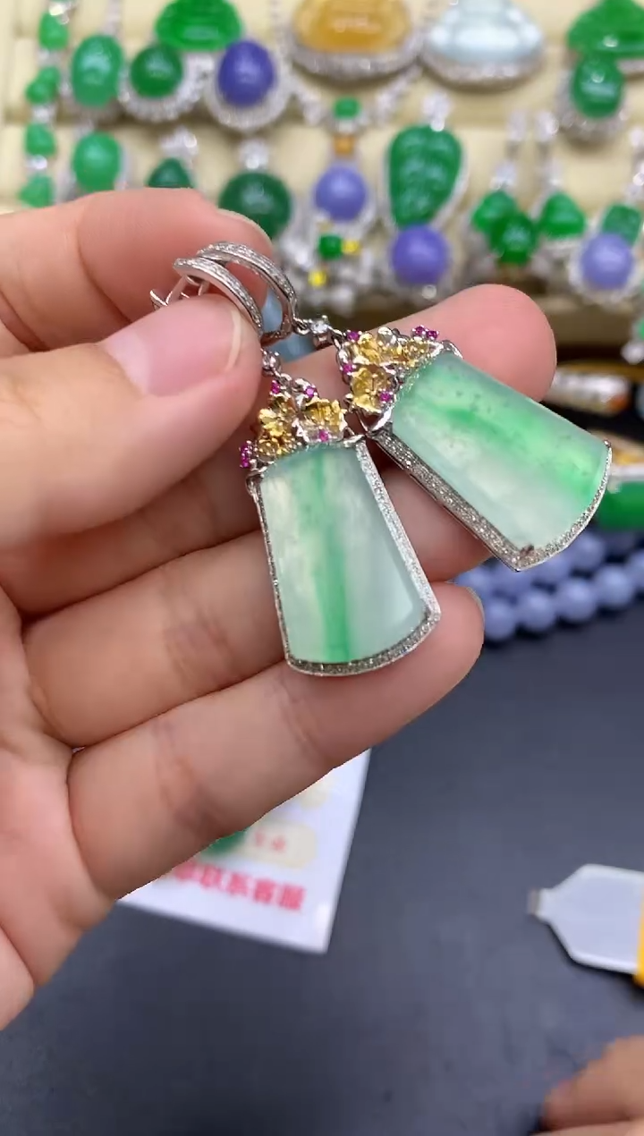 18K金镶嵌翡翠耳饰453-中国好珍宝