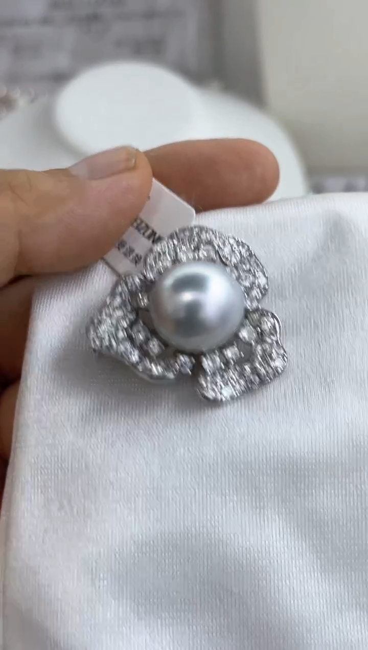 银S925镶嵌吊坠海水珍珠多样性发其一