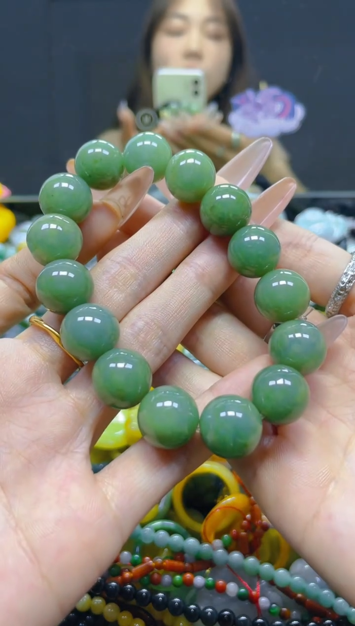 翡翠未镶嵌颈饰13MM/G/翡翠A货，一件也是批发价