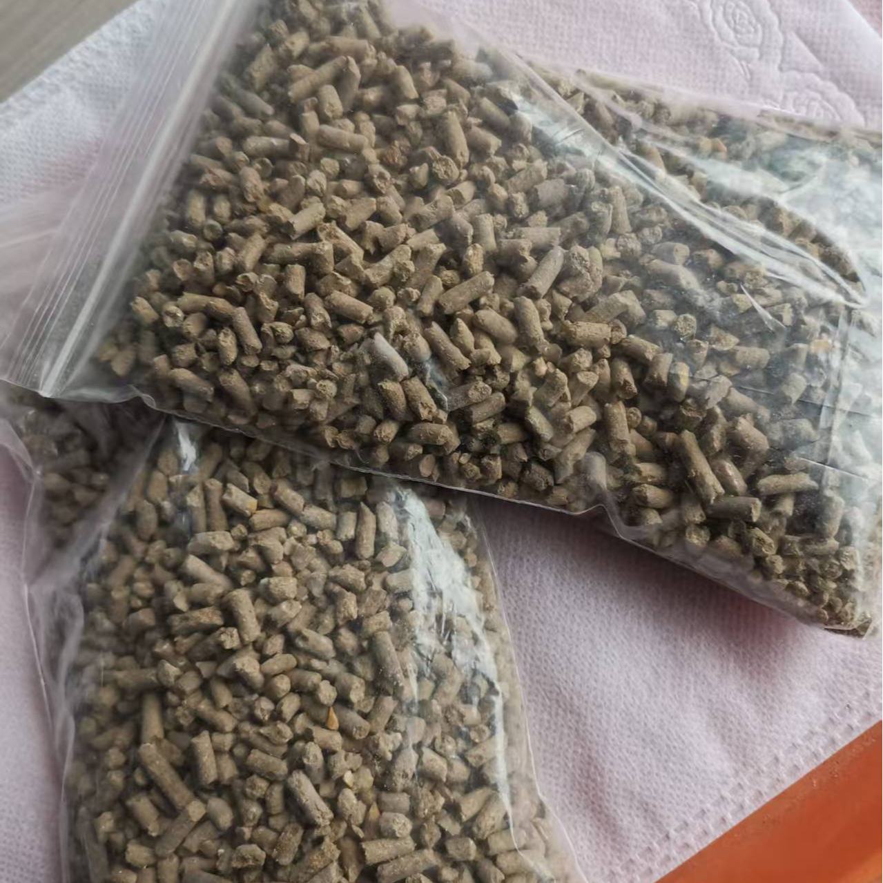  颗粒溶解型植物花卉盆景有机缓释肥