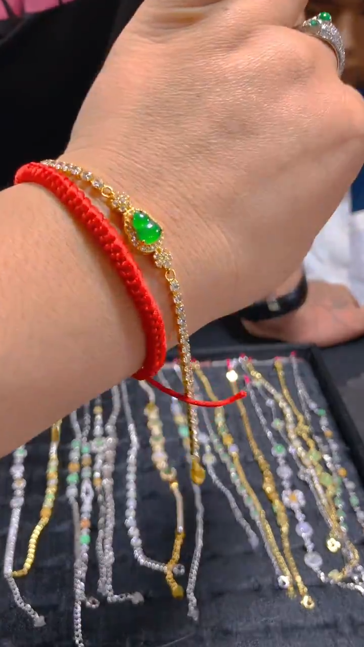 【闪购商品】翡翠手链未镶嵌0296361906多样性发其一