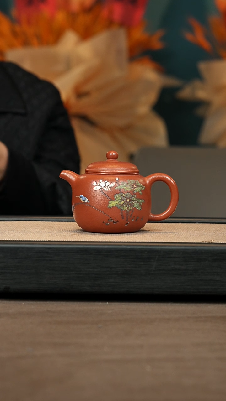 【闪购商品】紫砂茶壶【P029】莲子280c