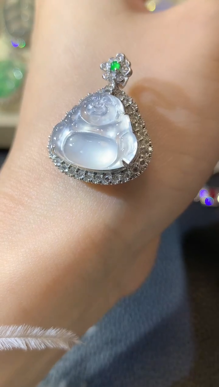 【闪购商品】翡翠吊坠(不含链)18K金镶嵌C37