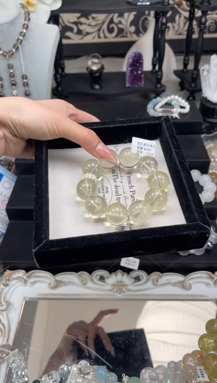 【闪购商品】水晶手链未镶嵌天然水晶 多样性发货