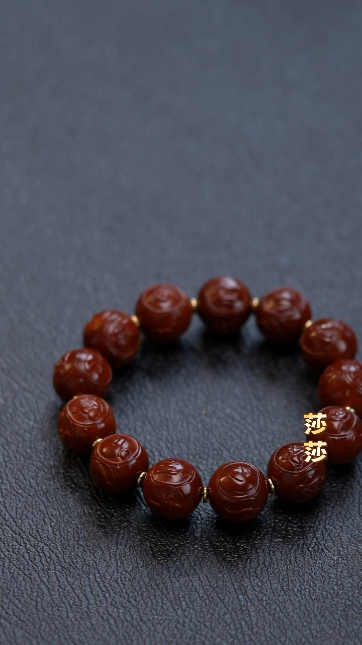 吊坠橄榄核云**泉橄榄核