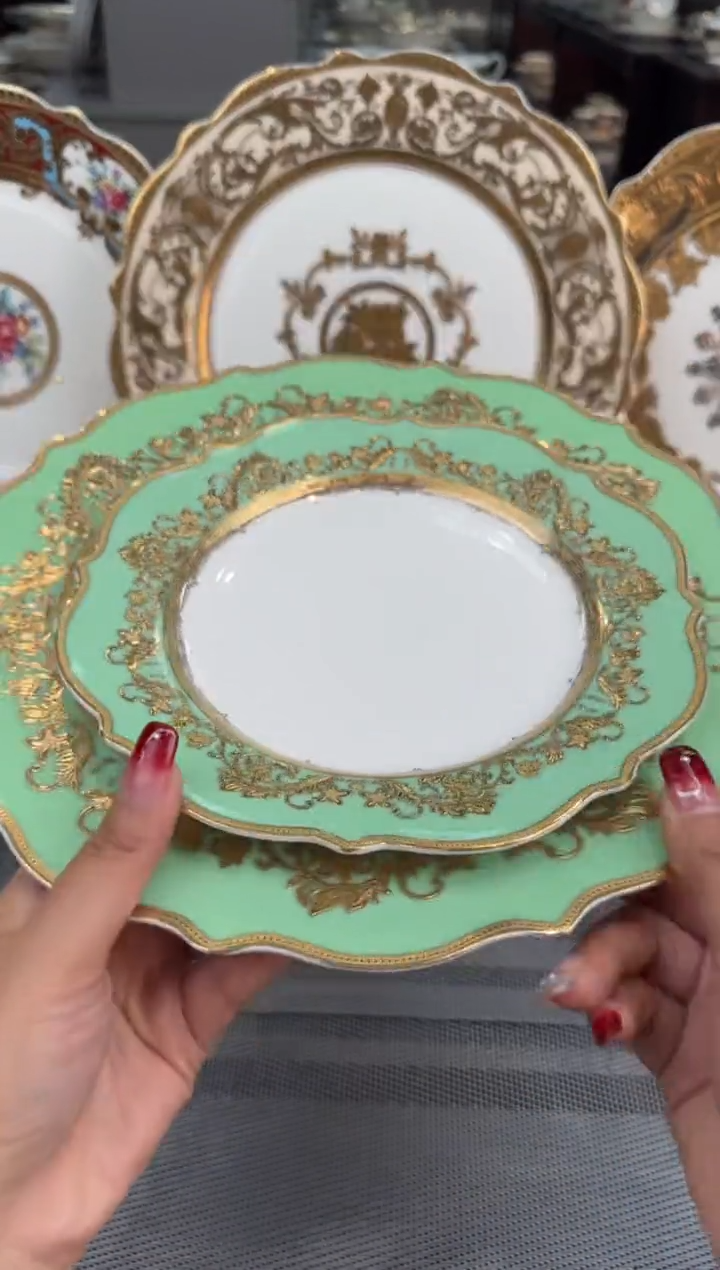 【闪购商品】瓷片11+8大小摆台  最后一单