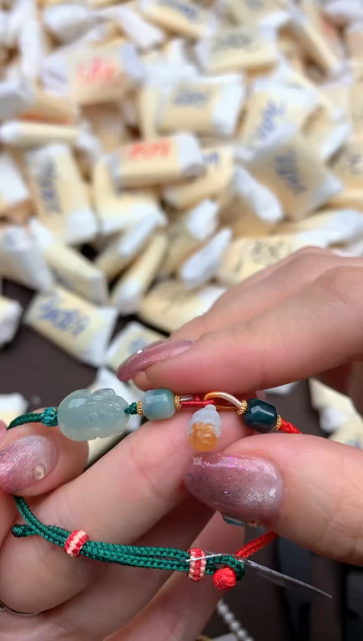 【闪购商品】翡翠手绳未镶嵌一