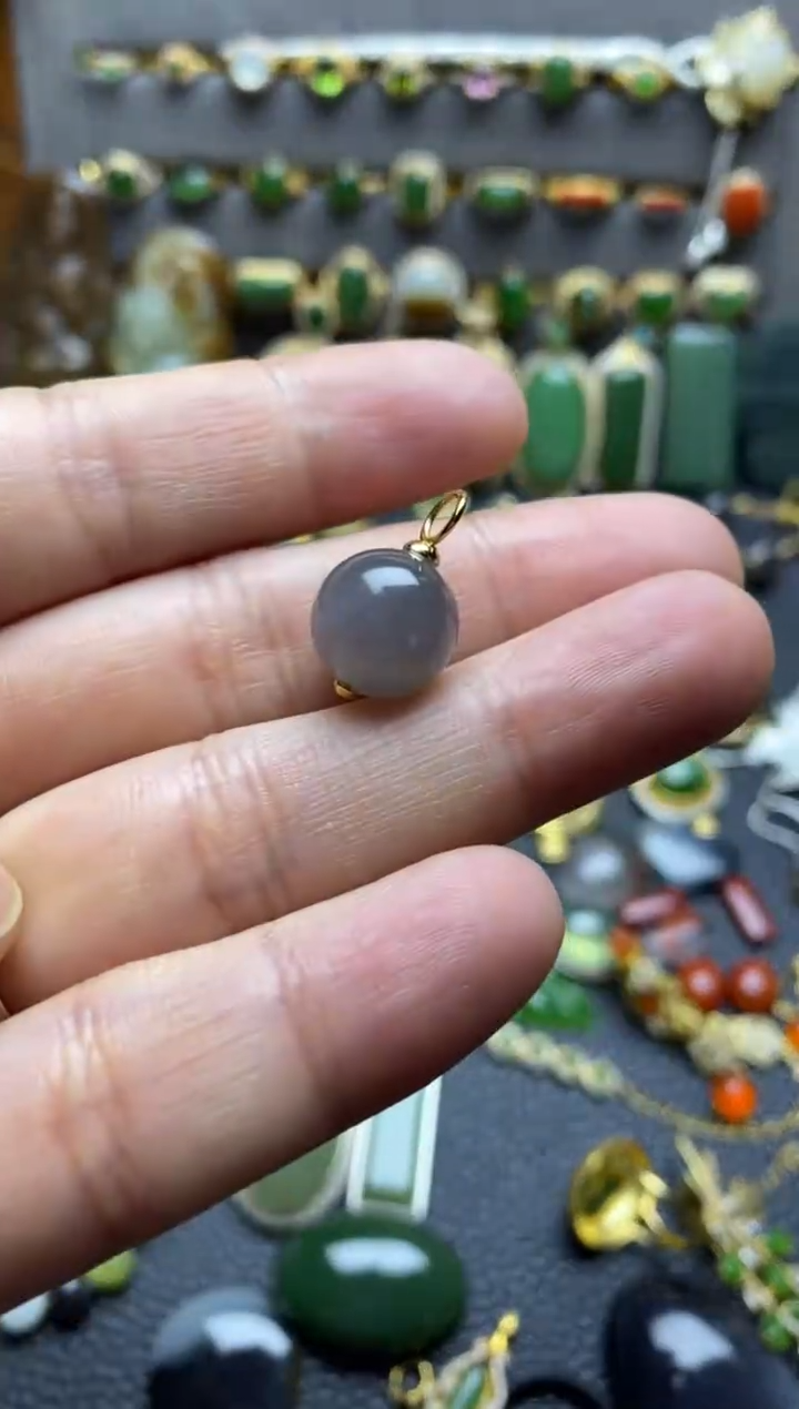 和田玉银S925镶嵌颈饰吊坠