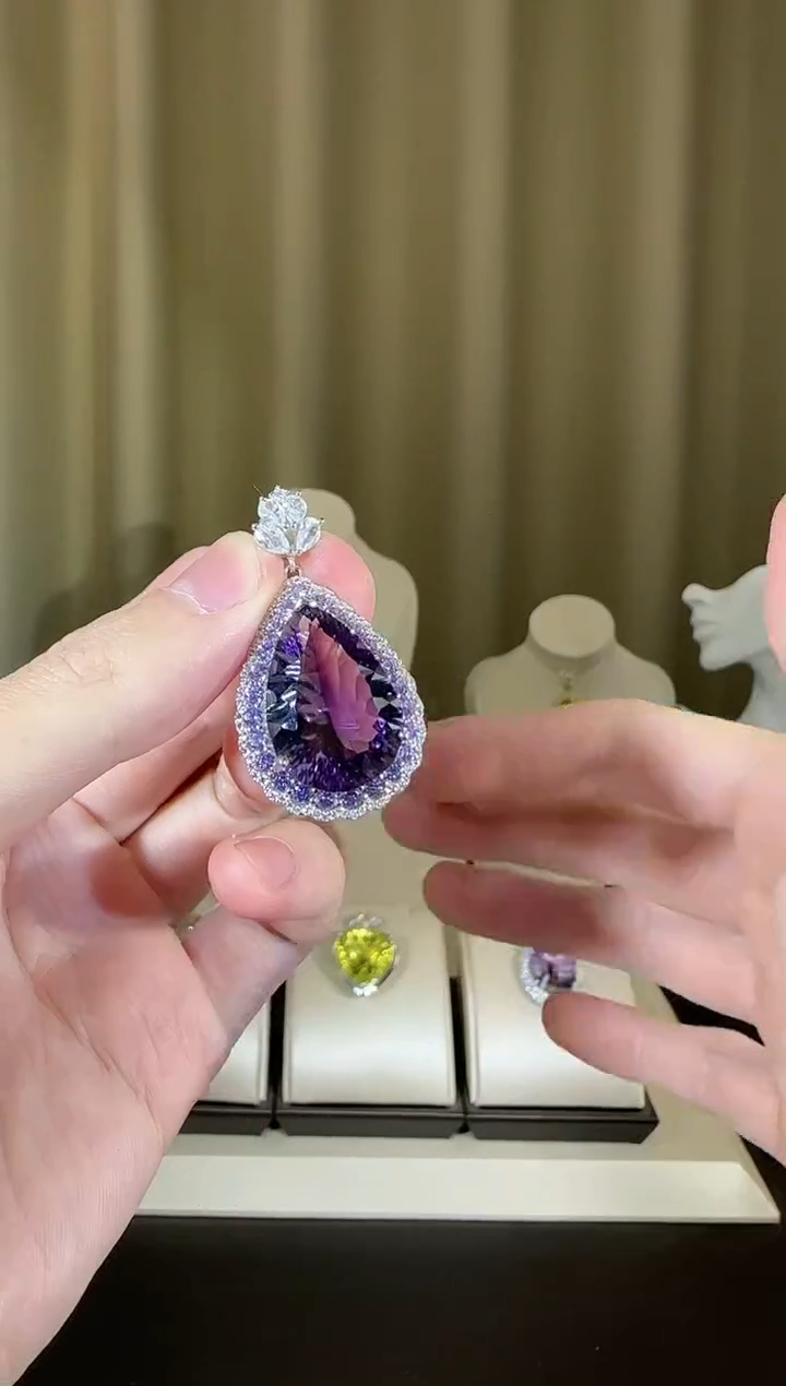 【闪购商品】紫晶颈饰银S925镶嵌16*23mm