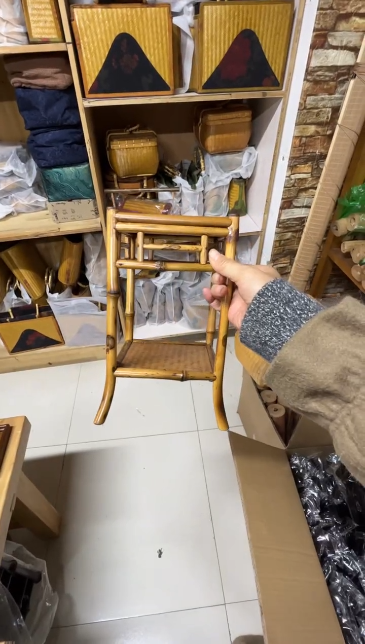 【闪购商品】闪购商品一个特价兰花架一个