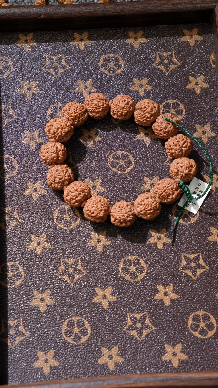 手串金刚菩提幕***师大金刚菩提