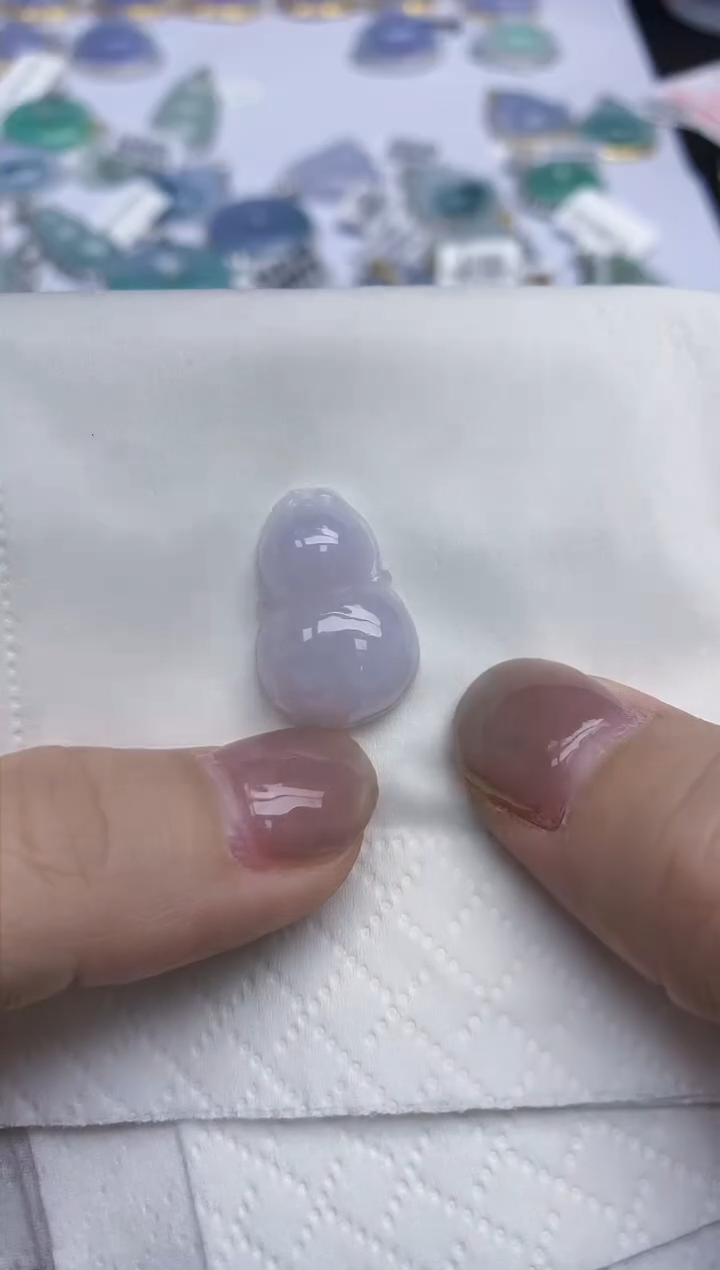 【闪购商品】翡翠颈饰未镶嵌天然翡翠A货