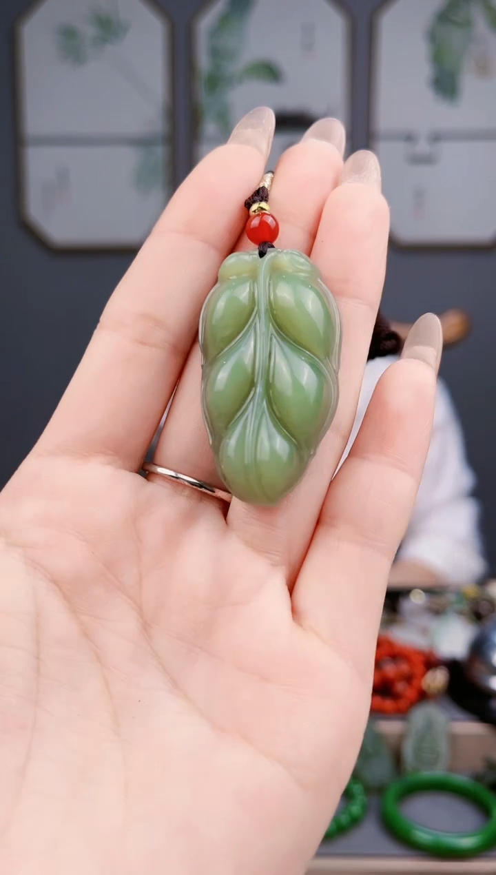 【闪购商品】和田玉颈饰未镶嵌AA多样性发货