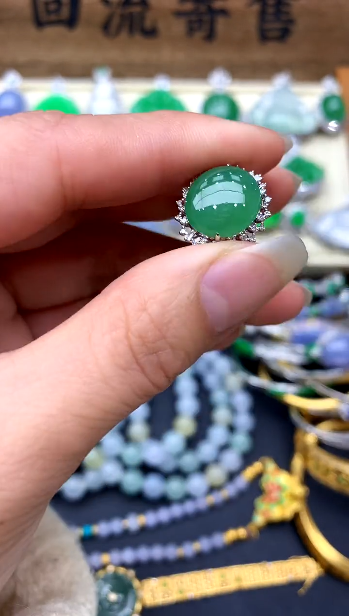 【闪购商品】翡翠戒指18K金镶嵌307-中国好珍宝