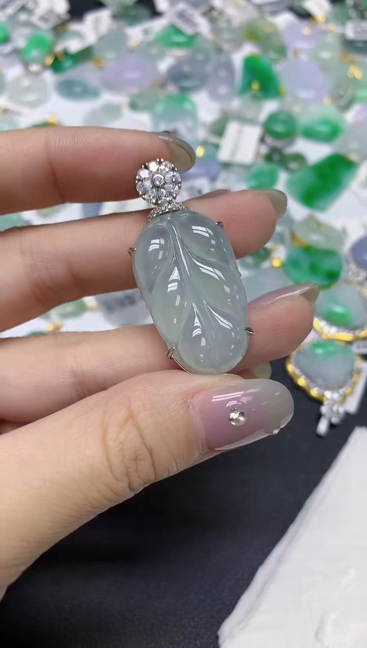 颈饰未镶嵌翡翠天然缅甸翡翠A货百元以上9元证书费自理