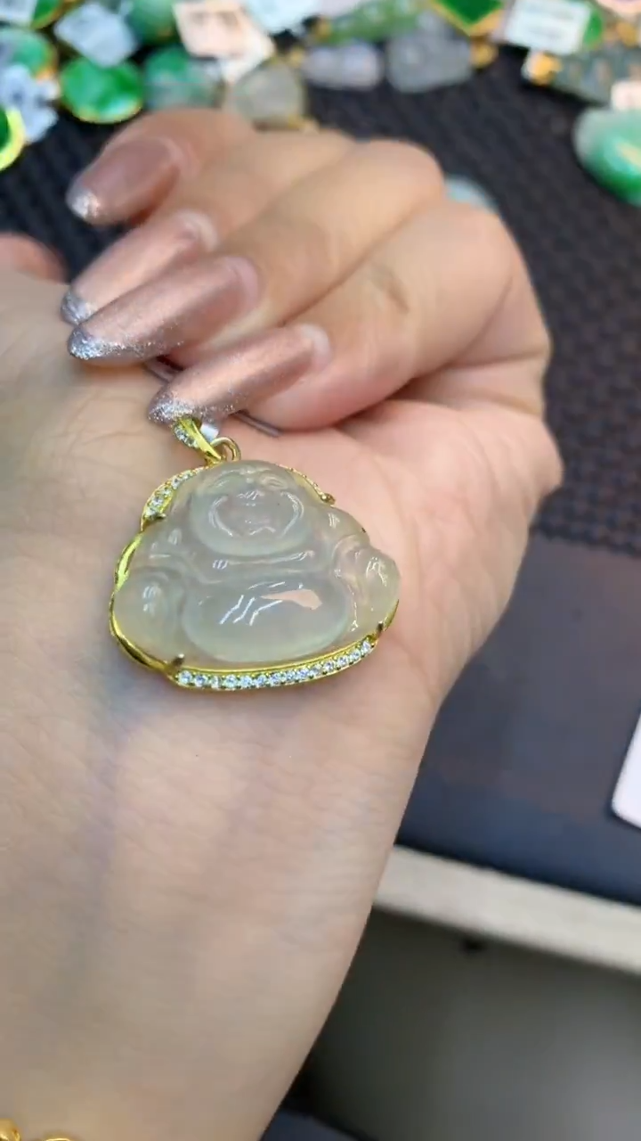 颈饰未镶嵌翡翠1