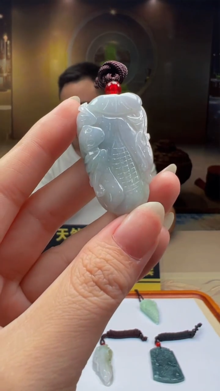 颈饰未镶嵌翡翠QY2025-8-27-2