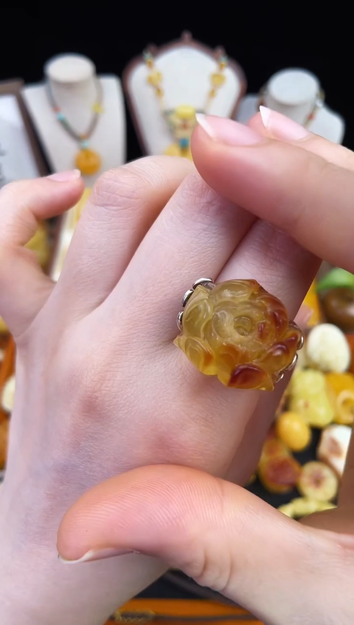 琥珀未镶嵌珠宝奇石柒月
