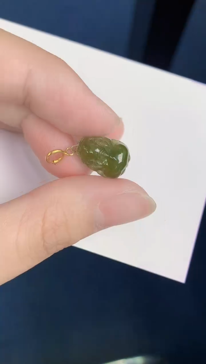 颈饰未镶嵌翡翠天然翡翠缅甸A货
