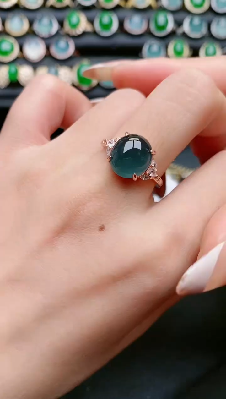【闪购商品】翡翠戒指银S925镶嵌111111