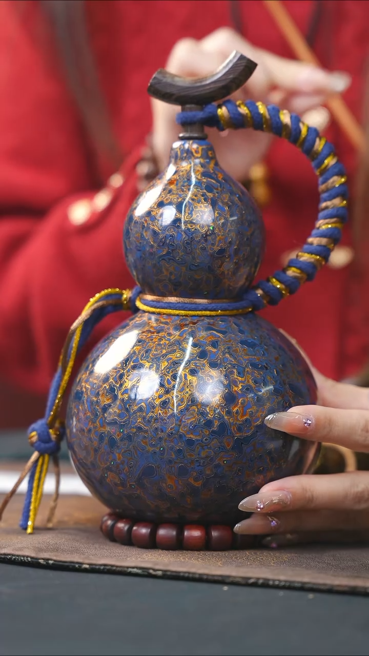 【闪购商品】WK248漆艺酒葫芦不包手串及旋转底座