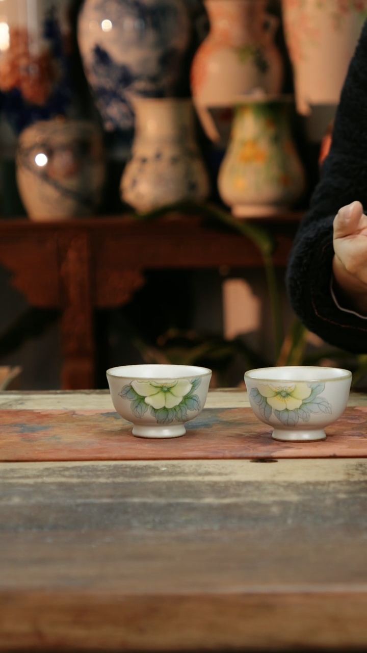 【闪购商品】瓷片景德镇纯手工釉下彩精品花瓶