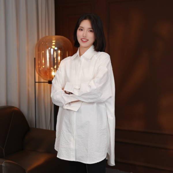 2025秋季欧韩时尚中长款复古衬衣翻领宽松高级显瘦休闲长袖衬衫