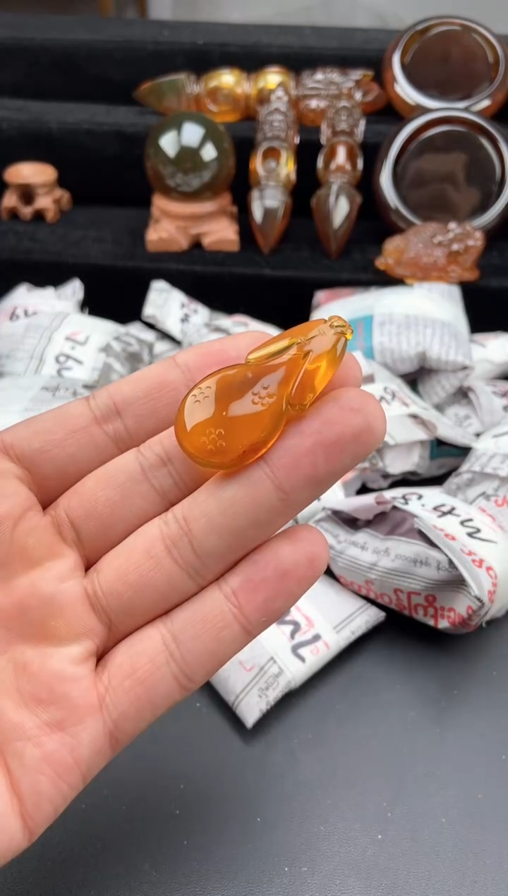 【闪购商品】琥珀颈饰未镶嵌旗袍吊坠