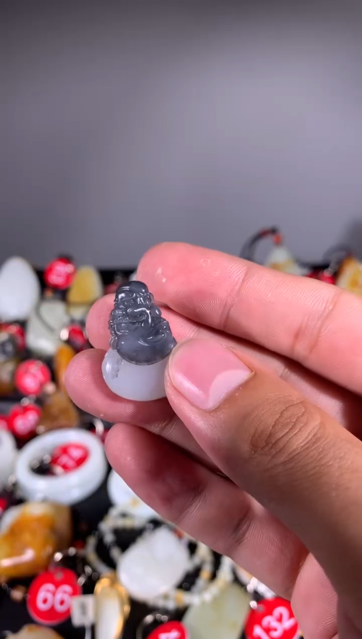 和田玉未镶嵌挂件其他