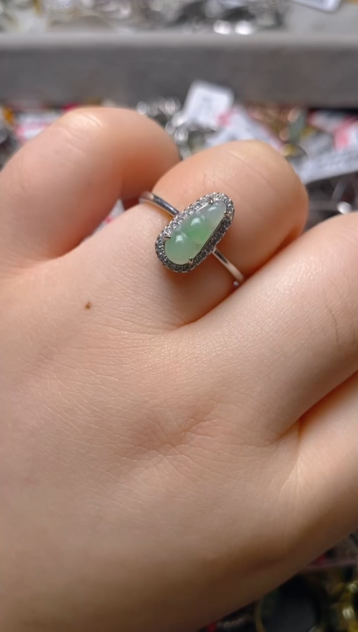 银S925镶嵌戒指翡翠百内无证书