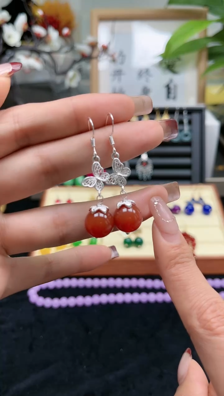 【闪购商品】南红玛瑙耳饰银S925镀金镶嵌红葡萄耳饰