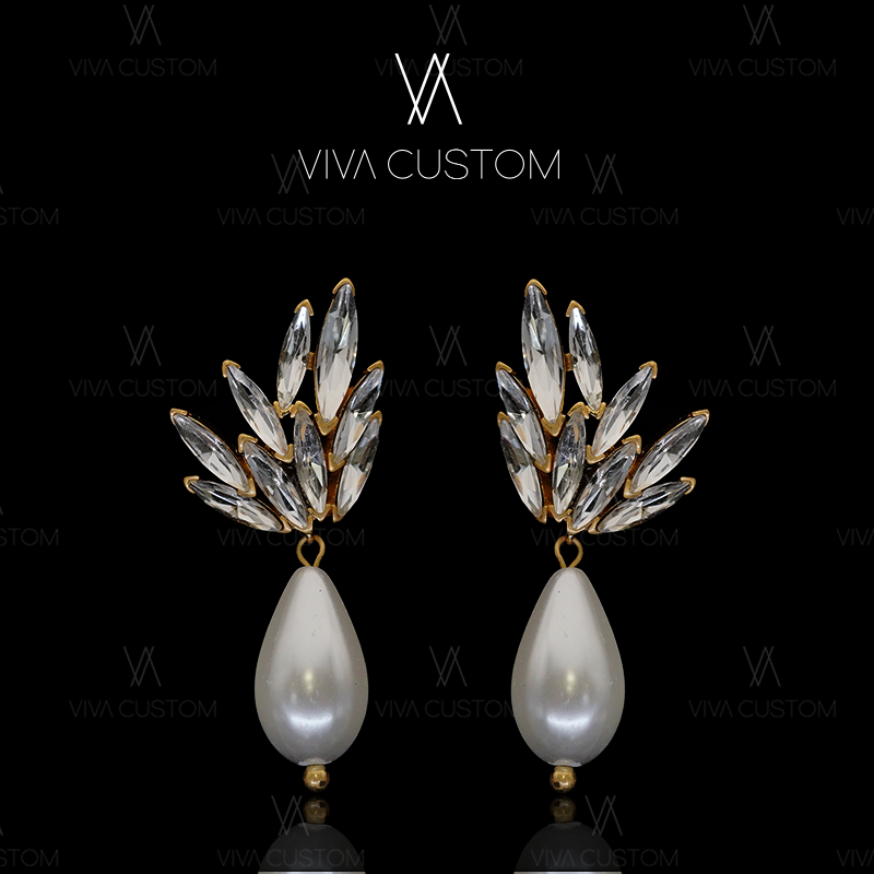 铜合金合成锆石耳饰 时尚百搭气质纯净热恋耳钉