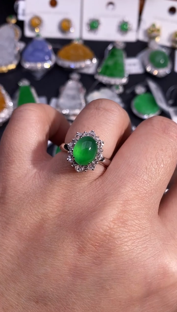 【闪购商品】翡翠戒指18K金镶嵌戒指