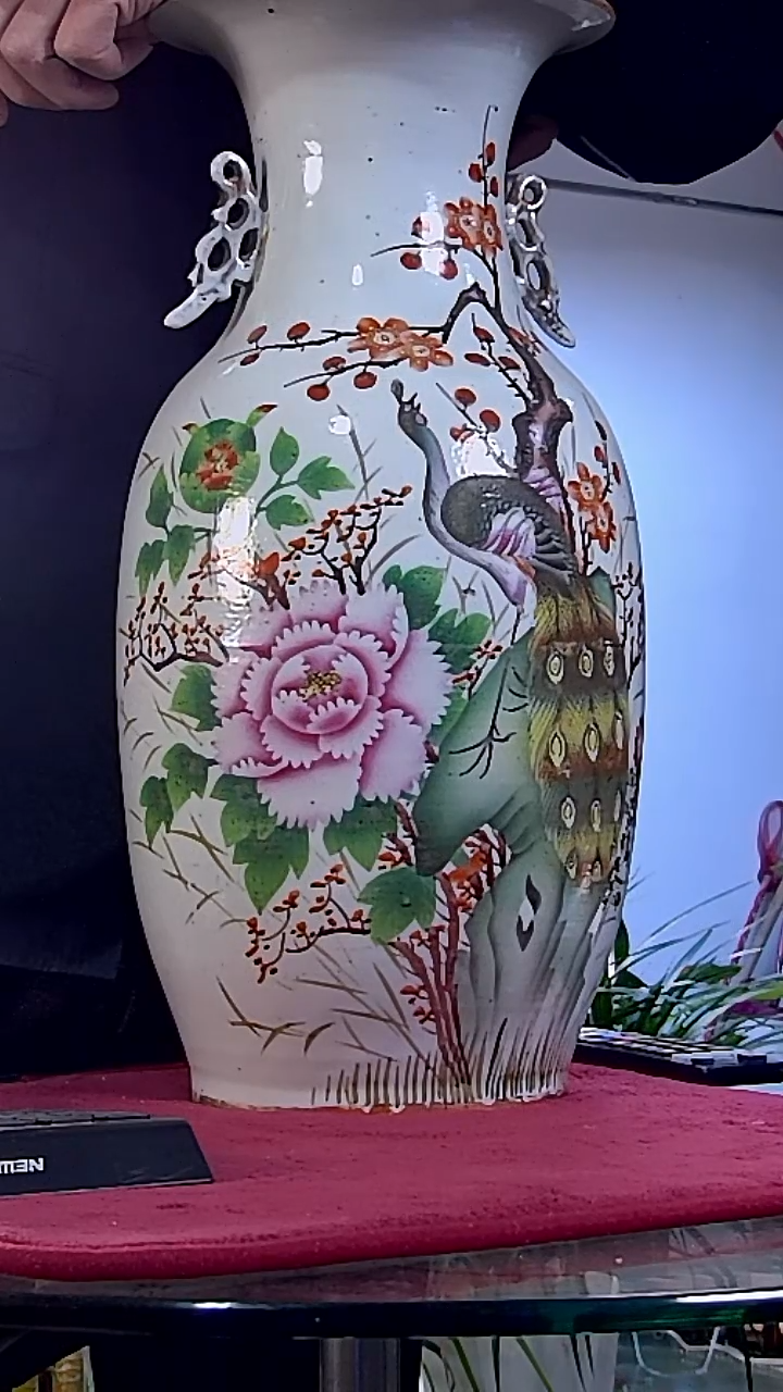 德**业粉彩花鸟嫁妆大瓶一个